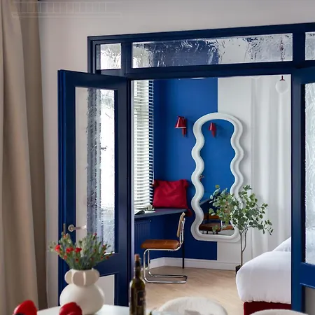 公寓 Head In The Clouds - Bright 100 Sqm By Fragola